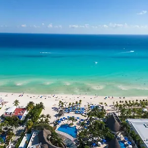 4* Rezort The Reef Playacar &